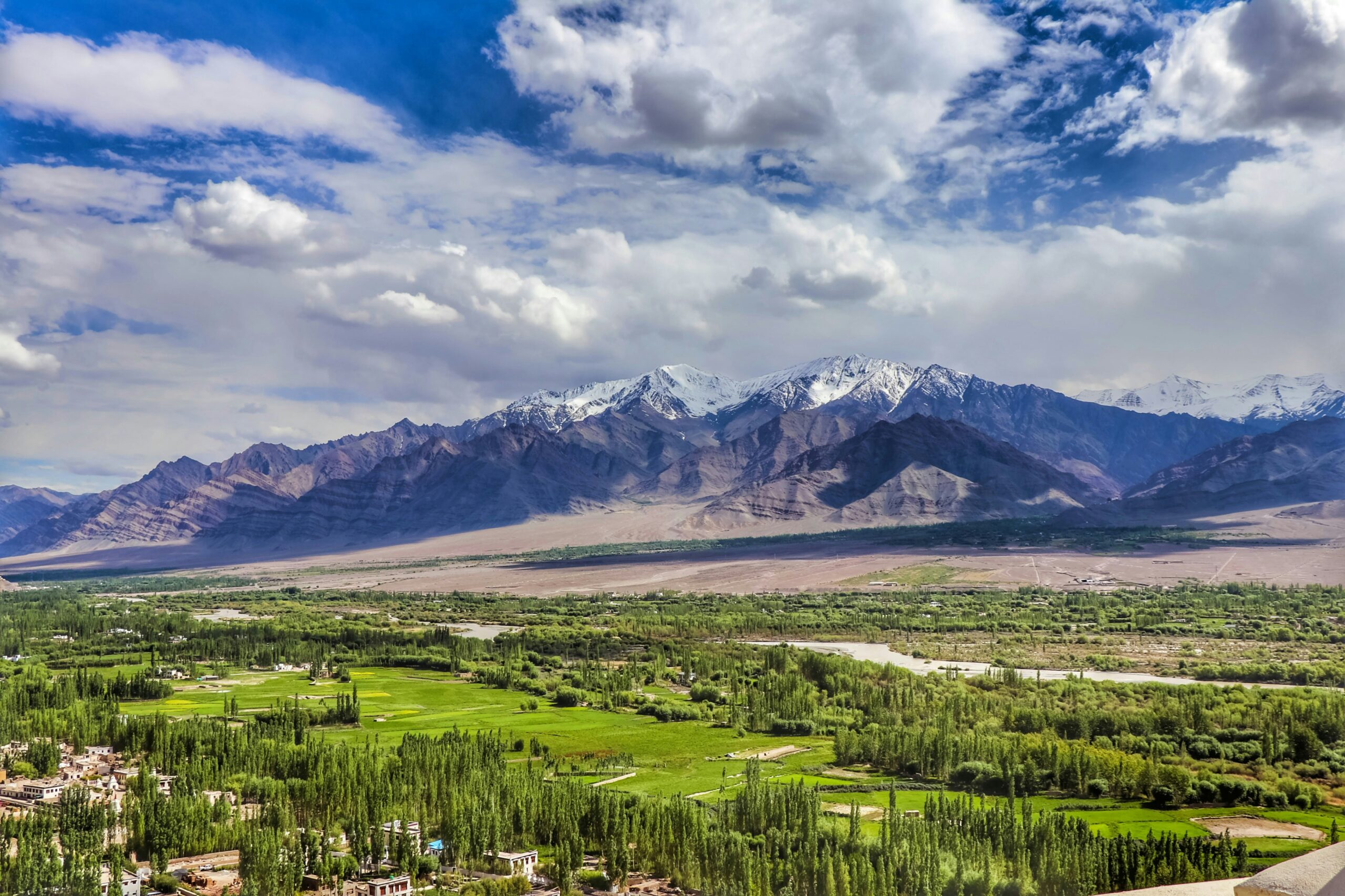 Best Time to Visit Ladakh: A Practical and Meaningful Traveler’s Guide 1 best time Ladakh