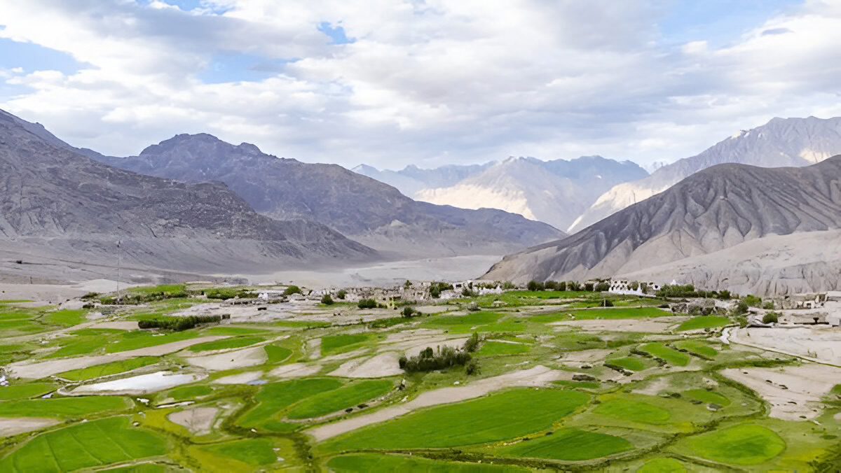 Nubra Valley villages travel guide From Khardong to Turtuk 1 Nubra Valley villages